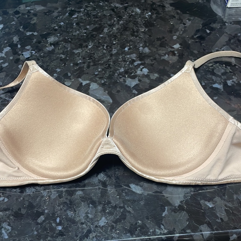 Victorias Secret So Obsessed Bra - Picture 3 of 9